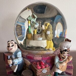 Disney Store Lady and the Tramp Snow Globe (retired)